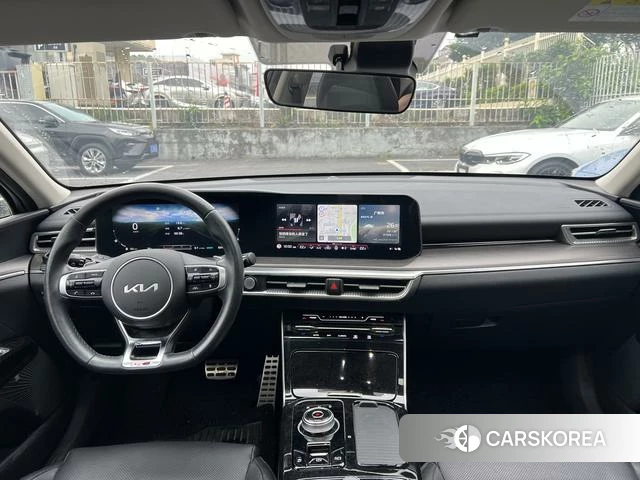 Kia K5 2022 Темно-серый из Китая, фото 4