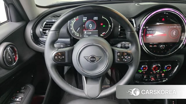 Mini Cooper Clubman 2023 Черный из Кореи, фото 4