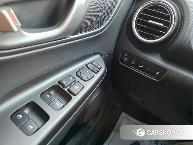 Hyundai Kona 2019 Белый из Кореи, фото 4