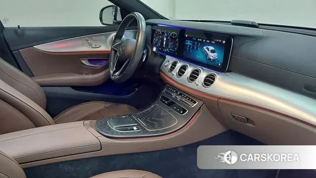 Mercedes-Benz E-Class W213 2021 Белый из Кореи, фото 4