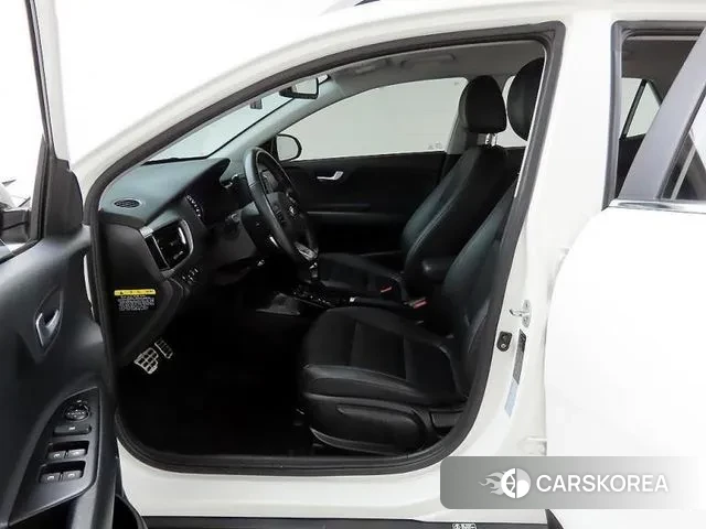 Kia Stonic 2020 Белый из Кореи, фото 4