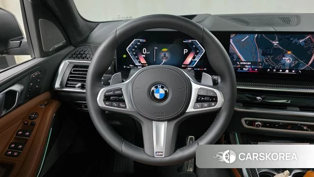 BMW X7 (G07) 2025 Черный из Кореи, фото 4