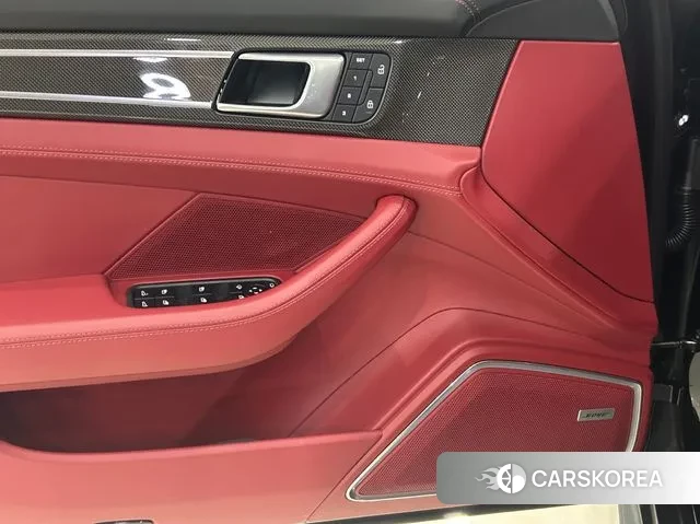 Porsche Panamera (971) 2021 Черный из Кореи, фото 4