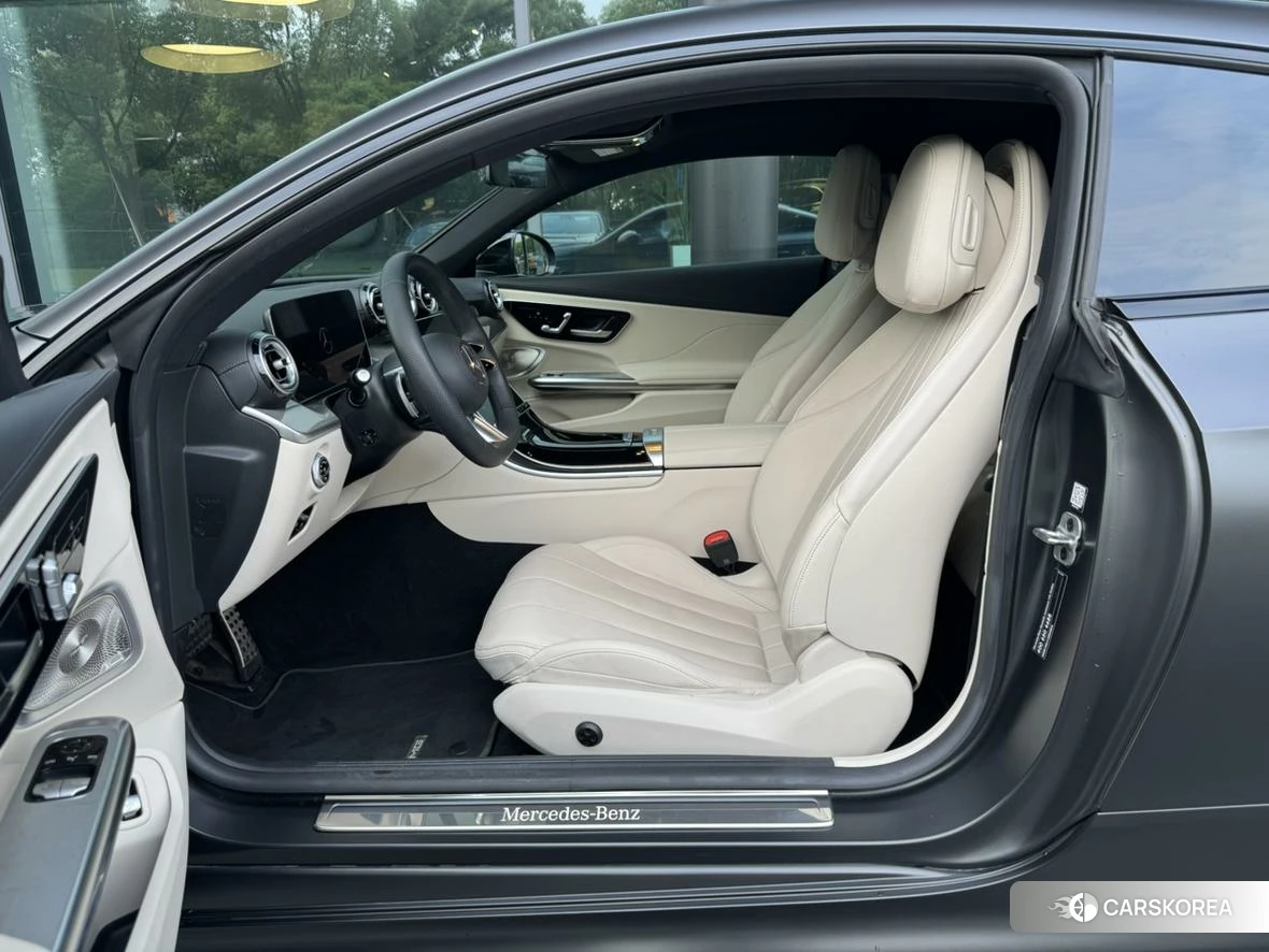 Mercedes-Benz CLE level 2024 Темно-серый из Китая, фото 4