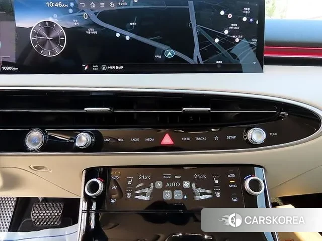 Genesis GV70 2025 Белый из Кореи, фото 4