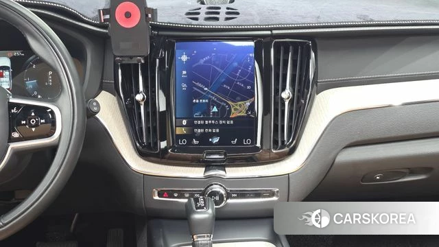 Volvo XC60 second Generation 2020 Белый из Кореи, фото 4