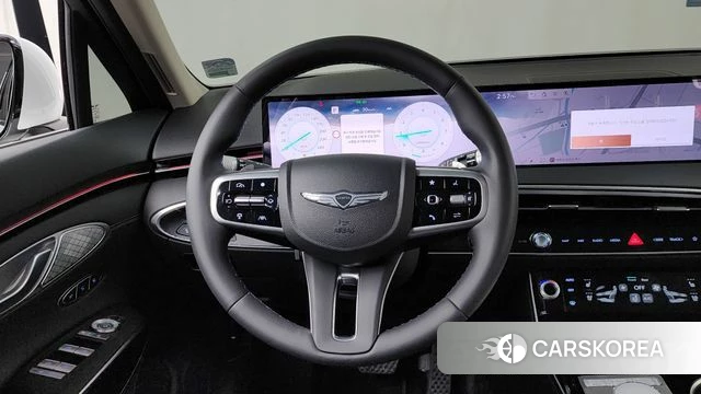 Genesis GV70 2025 Белый из Кореи, фото 4