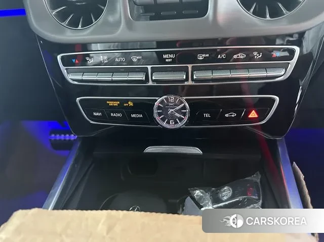 Mercedes-Benz G-Class W463b 2023 Темно-зеленый из Кореи, фото 4