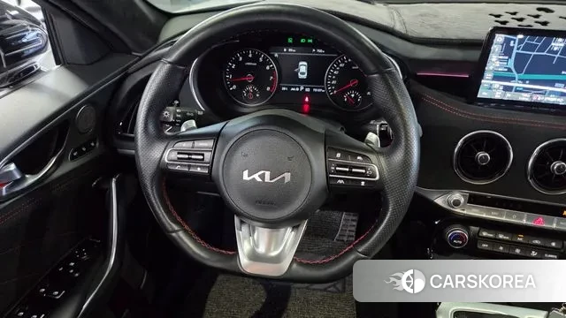 Kia Stinger Meister 2023 Белый из Кореи, фото 4