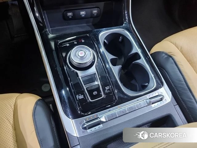 Kia Carnival 4th generation 2022 Черный из Кореи, фото 4