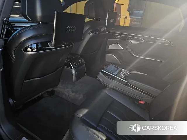 Audi A8 (D5) 2021 Черный из Кореи, фото 4