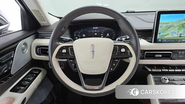 Lincoln Aviator 2nd generation 2021 Серый из Кореи, фото 4