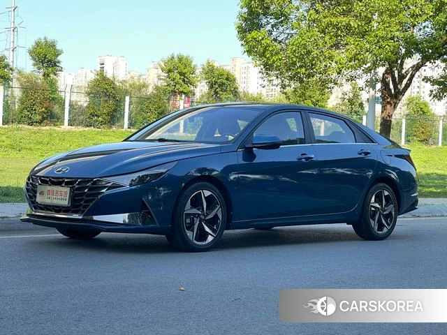 Hyundai Elantra 2022 Синий из Китая, фото 4
