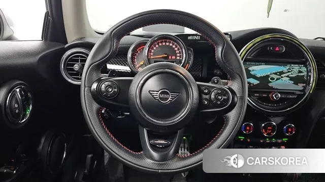 Mini Cooper S 2019 Жемчужный цвет из Кореи, фото 4