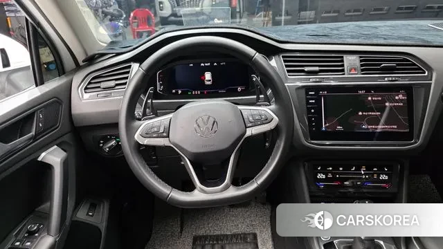 Volkswagen Tiguan second Generation 2021 Белый из Кореи, фото 4