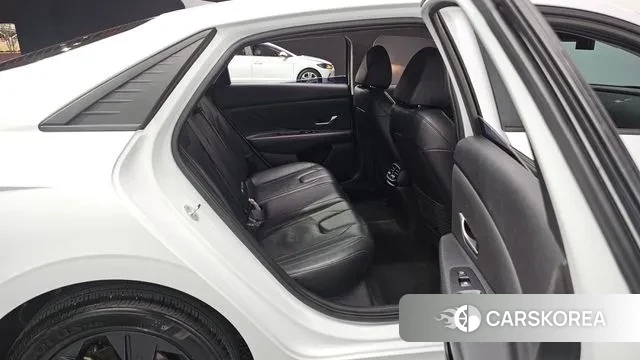 Hyundai Avante (CN7) 2022 Белый из Кореи, фото 4