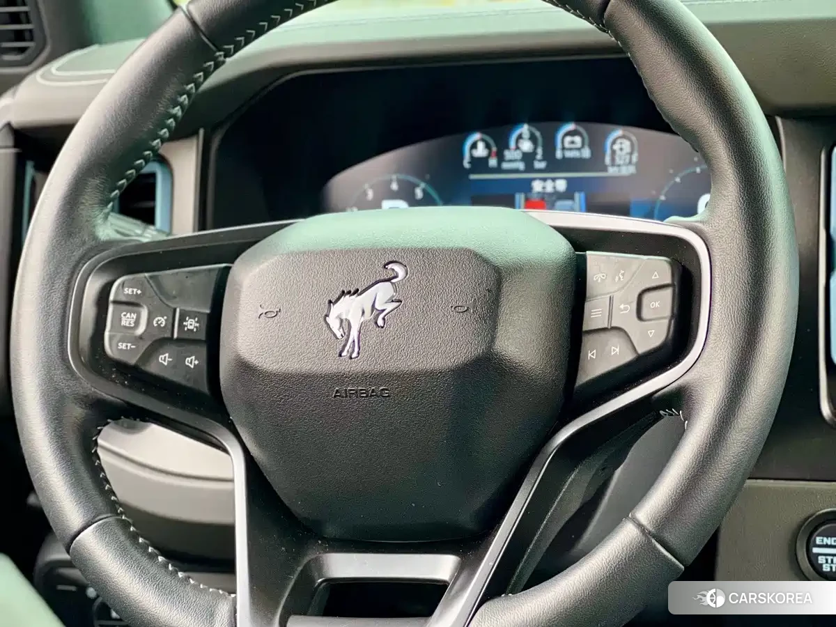 Ford Mustang 2025 Silver/gray из Китая, фото 4