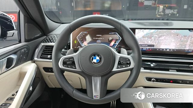 BMW X6 (G06) 2026 Светло-серебряный цвет из Кореи, фото 4