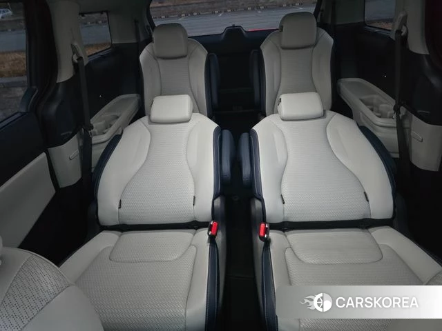 Kia The New Carnival 4th Generation 2024 Черный из Кореи, фото 4