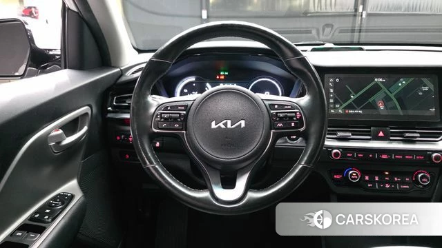 Kia Niro Plus 2022 Серебряный из Кореи, фото 4