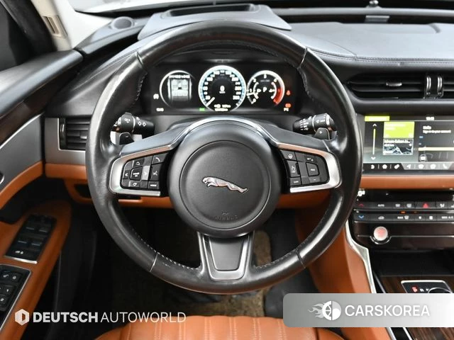 Jaguar XF (X260) 2018 Белый из Кореи, фото 4