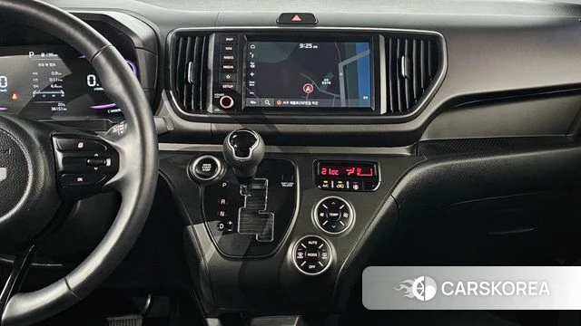 Kia The New Kia Ray 2023 Черный из Кореи, фото 4