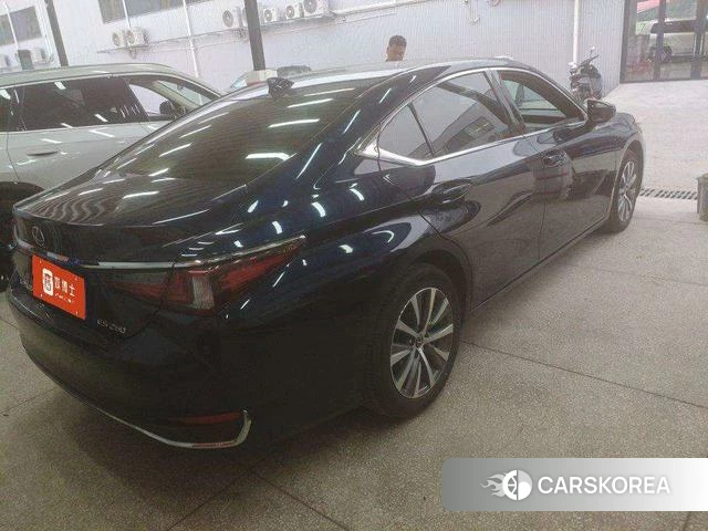 Lexus ES 2021 Черный из Китая, фото 4