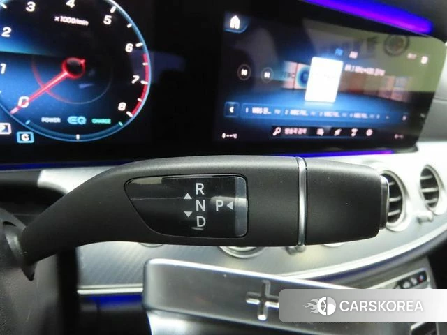 Mercedes-Benz E-Class W213 2021 Серый из Кореи, фото 4