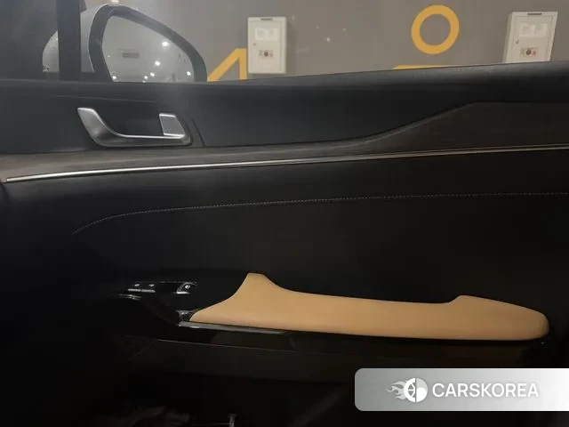 Kia K5 3rd generation 2021 Белый из Кореи, фото 4