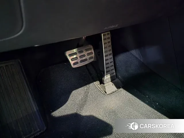 Hyundai Santa Fe (MX5) 2023 Серый из Кореи, фото 4