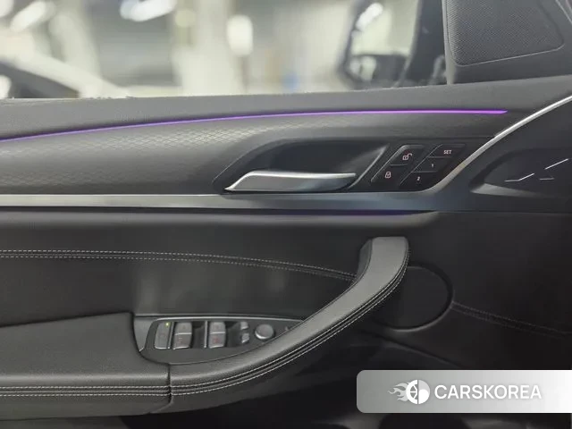 BMW X4 (G02) 2021 Белый из Кореи, фото 4