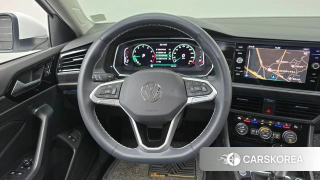 Volkswagen 7th Generation of Jetta 2022 Белый из Кореи, фото 4