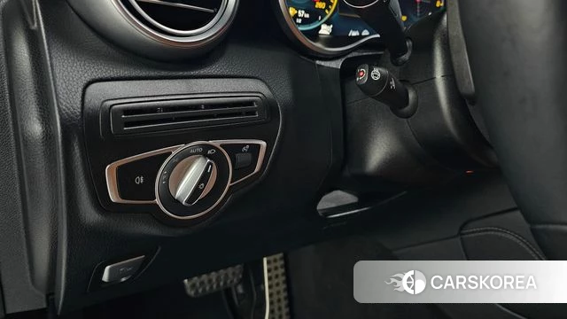 Mercedes-Benz GLC-Class X253 2020 Белый из Кореи, фото 4