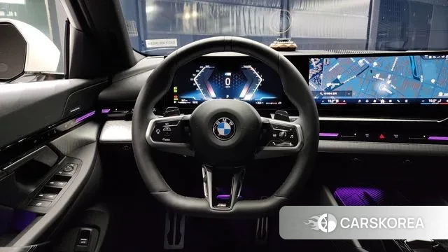 BMW 5 Series (G60) 2024 Белый из Кореи, фото 4