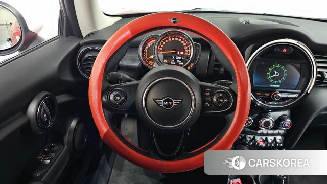 Mini Cooper 2020 Красный из Кореи, фото 4