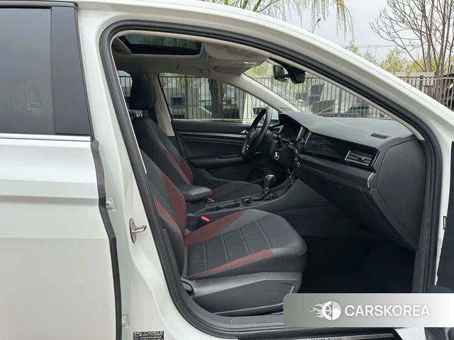 Volkswagen Bora 2020 Белый из Китая, фото 4