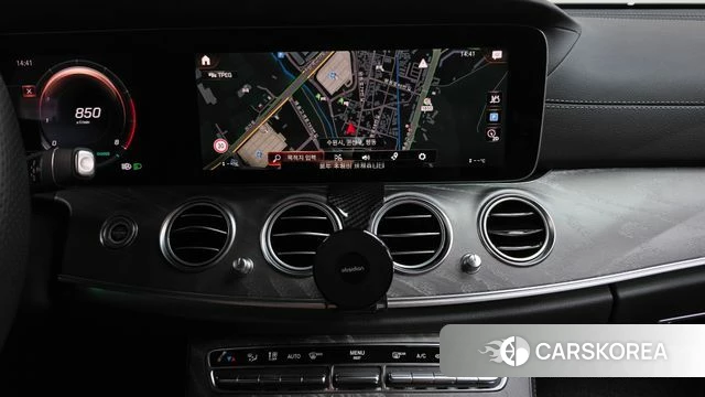 Mercedes-Benz E-Class W213 2022 Серебряный из Кореи, фото 4