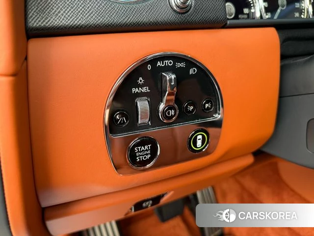 Rolls-Royce Cullinan 2023 Темно-зеленый из Кореи, фото 4