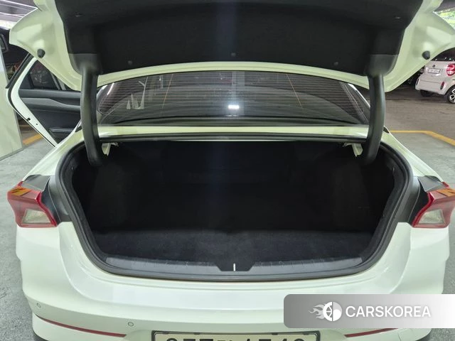 Kia K5 3rd generation 2022 Белый из Кореи, фото 4