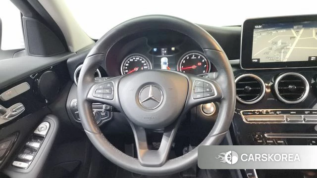 Mercedes-Benz C-Class W205 2018 Белый из Кореи, фото 4