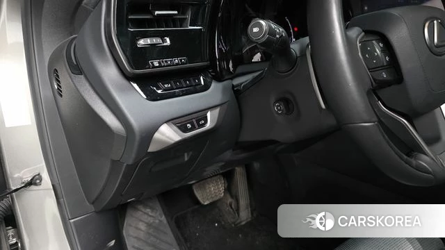 Lexus RX350h 5th generation 2023 Песочный из Кореи, фото 4