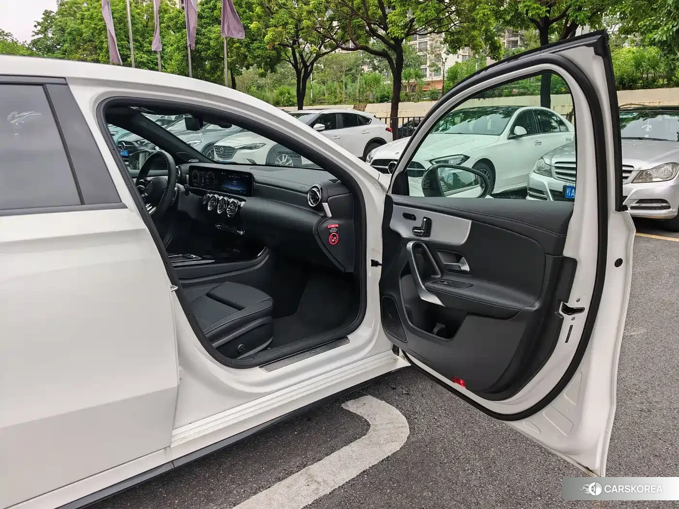 Mercedes-Benz A-class AMG (imported) 2025 Белый из Китая, фото 4
