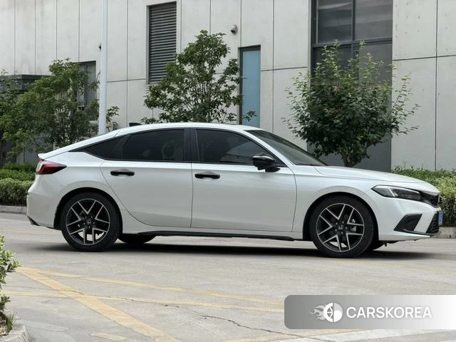 Honda Civic 2024 Белый из Китая, фото 4
