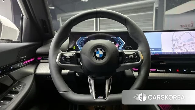 BMW 5 Series (G60) 2024 Белый из Кореи, фото 4