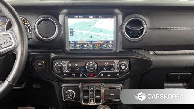 Jeep Wrangler (JL) 2022 Черный из Кореи, фото 4