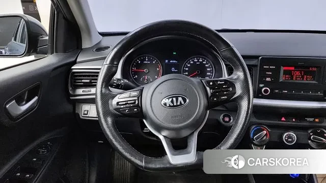 Kia Stonic 2018 Синий из Кореи, фото 4