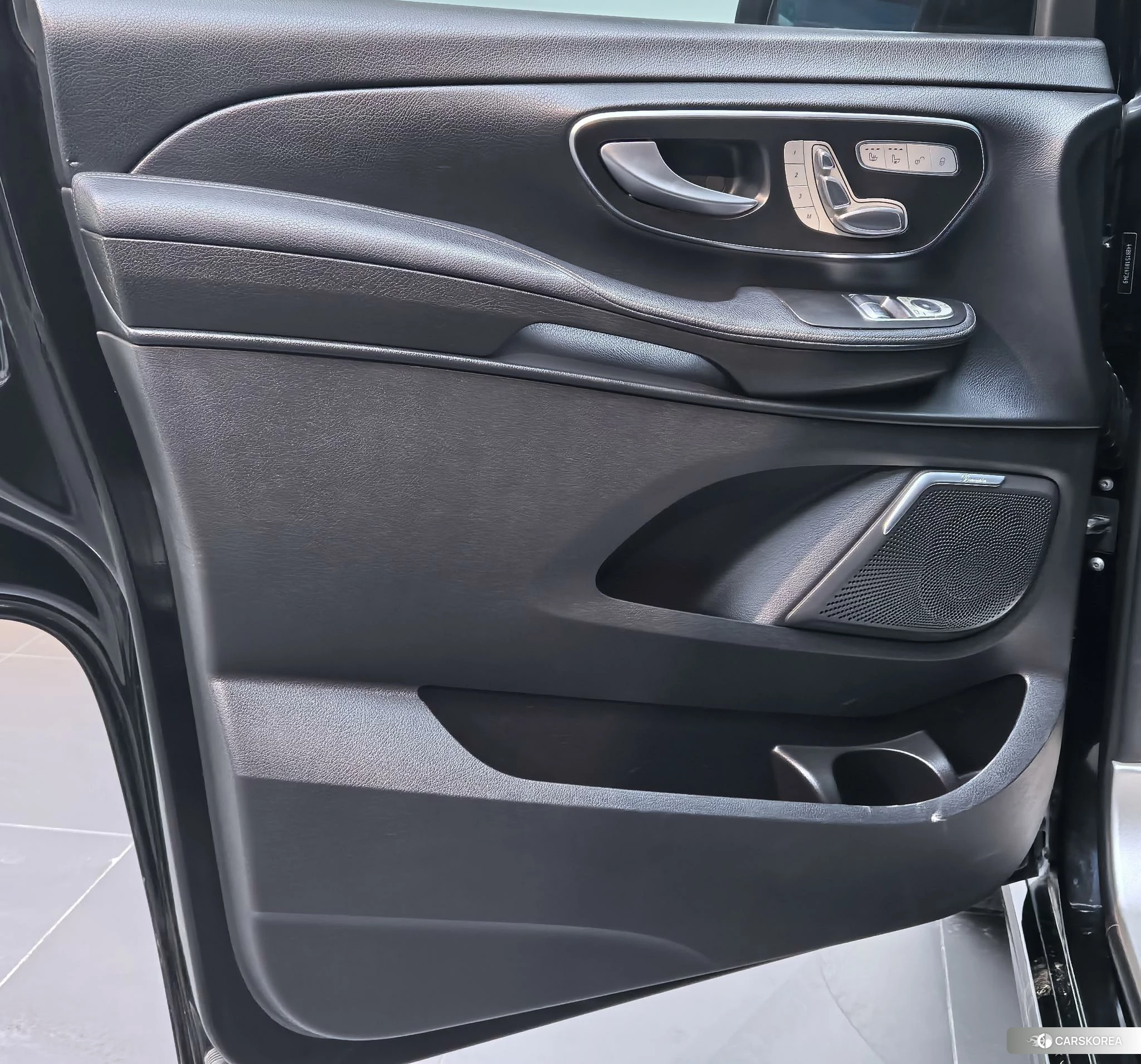 Mercedes-Benz V-class 2021 Черный из Китая, фото 4