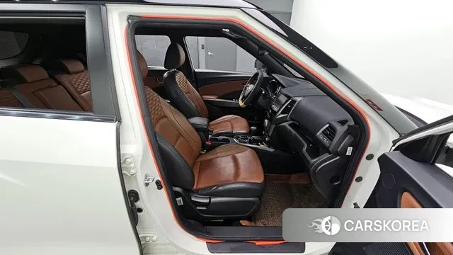 Ssangyong Tivoli Armor 2018 Белый из Кореи, фото 4