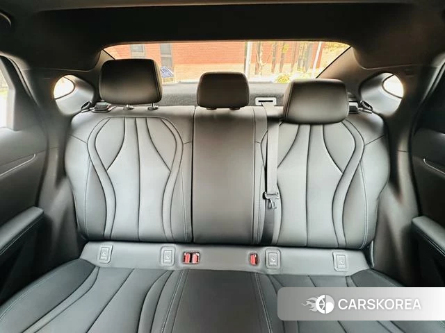 BYD Seal 06DM 2024 Белый из Китая, фото 4