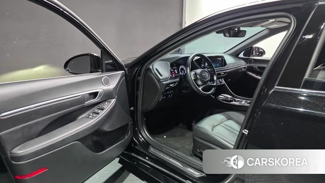 Hyundai Sonata (DN8) 2022 Черный из Кореи, фото 4
